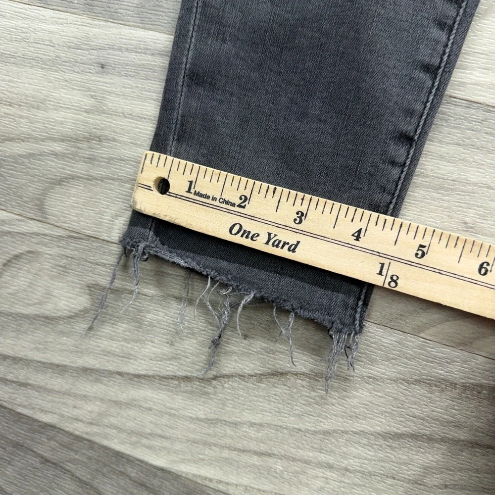 Frame Denim shows slight